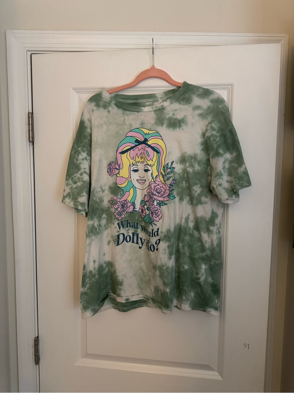 Dolly Parton t-shirt size large